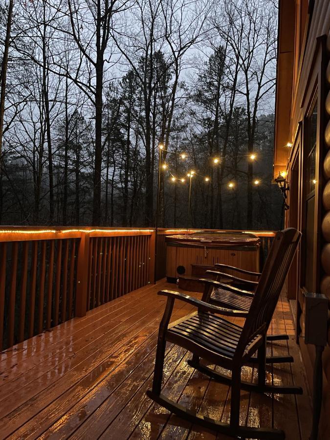 Great Smoky Mountains Cabin!, Secluded, Pet-Kid Friendly! Sevierville Exterior photo