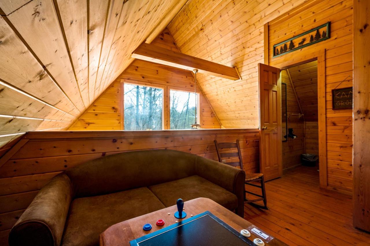 Great Smoky Mountains Cabin!, Secluded, Pet-Kid Friendly! Sevierville Exterior photo