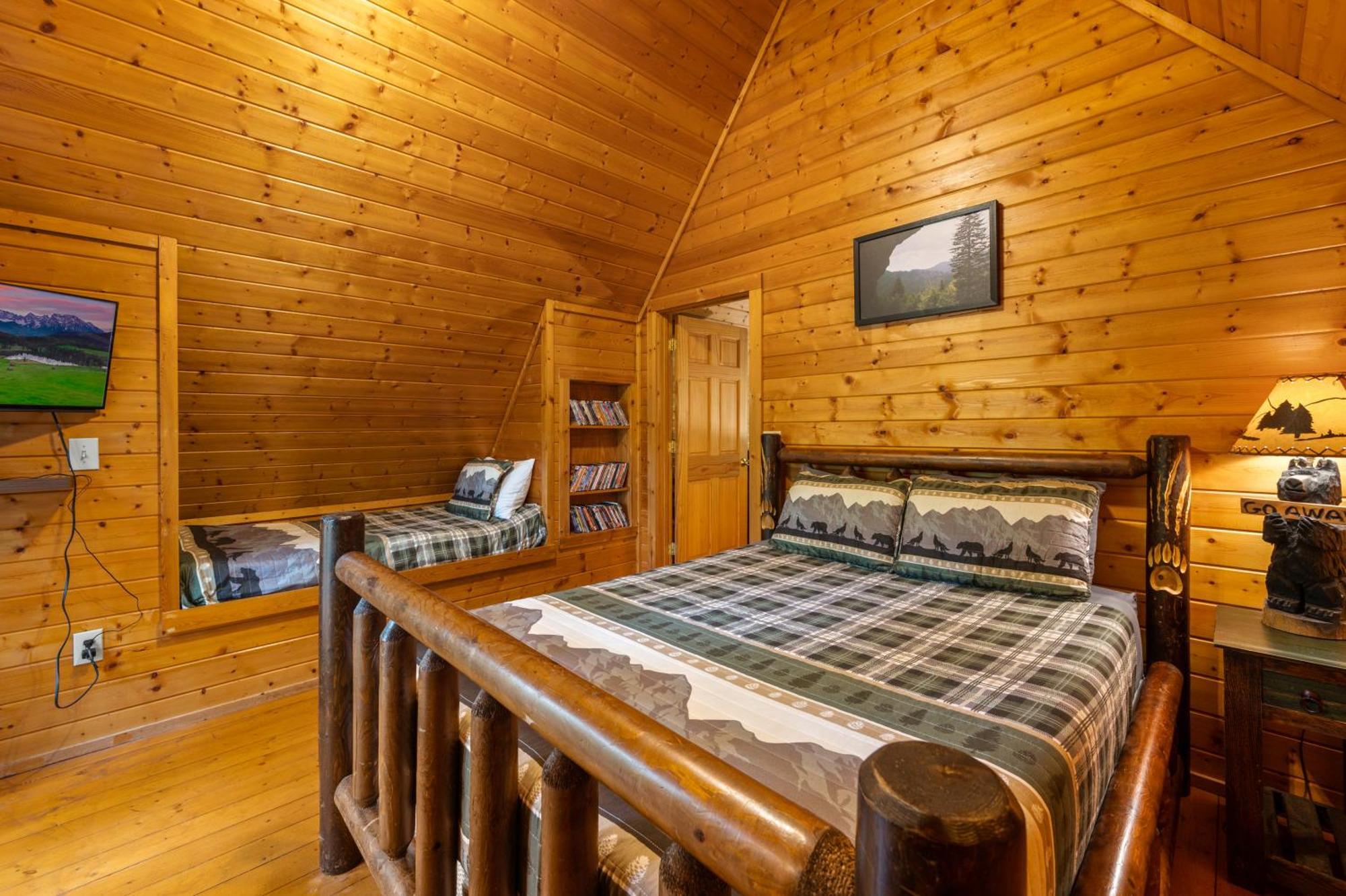 Great Smoky Mountains Cabin!, Secluded, Pet-Kid Friendly! Sevierville Exterior photo